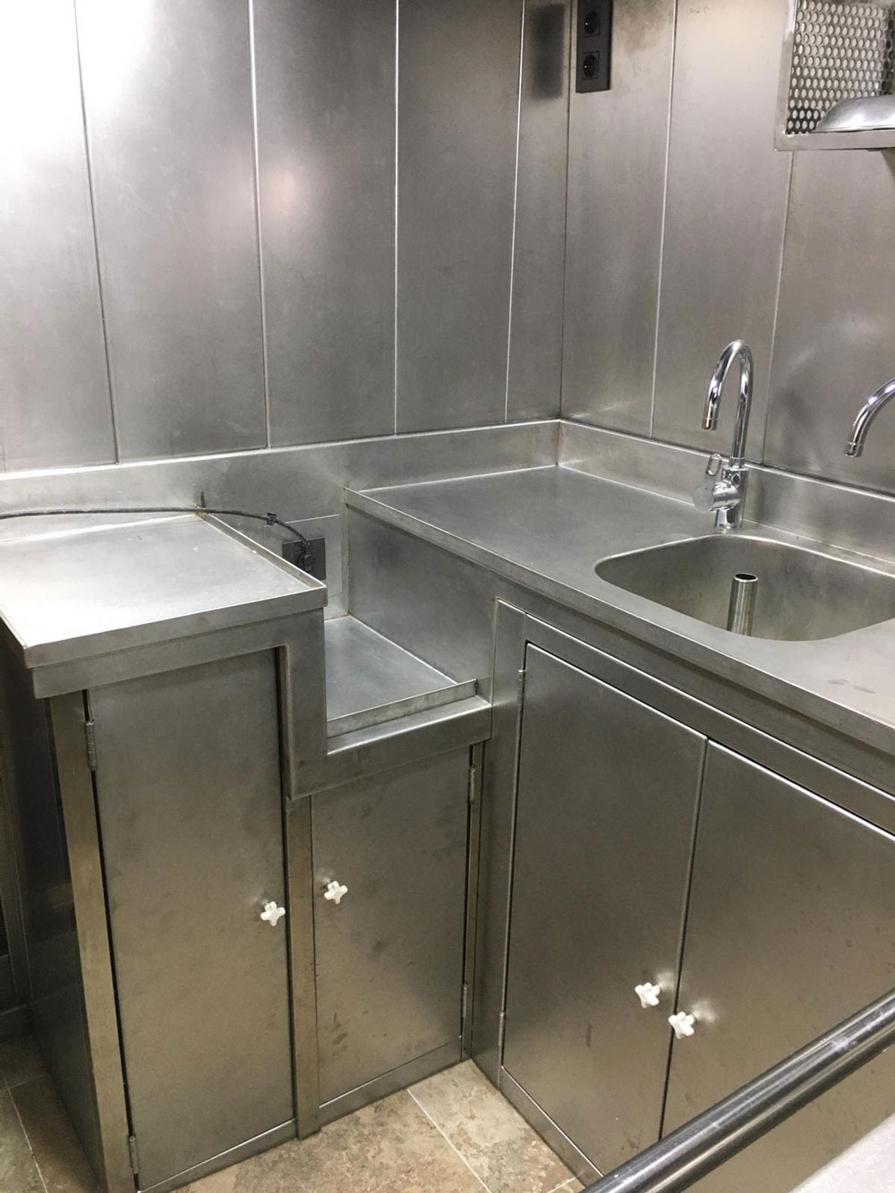 Cocina en embarcación de pesca